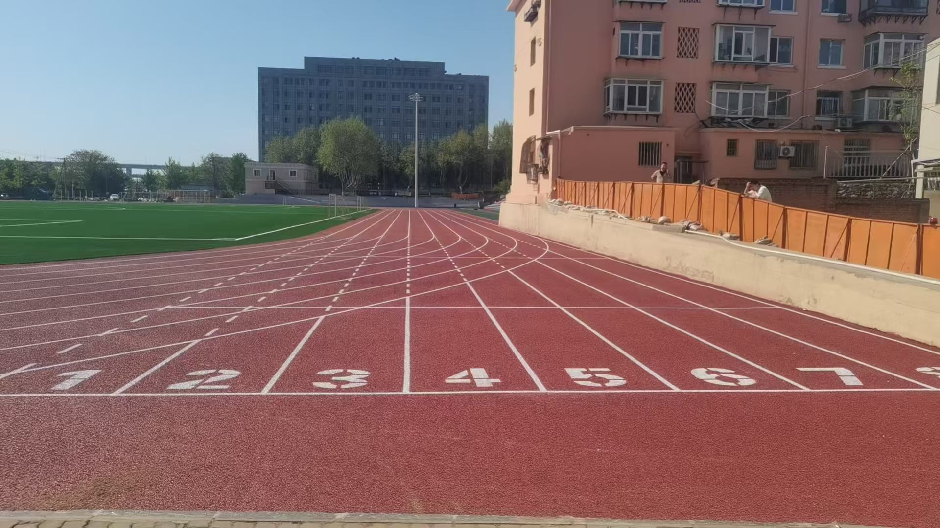 乐山市塑胶颗粒健身步道 - 厂家
